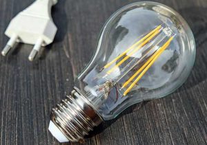 Energy saving light bulbs and your wallet